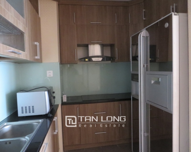 Renting apartment with 2 bedrooms/ 2 bathrooms in Star City 2