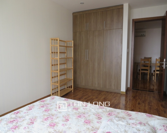 Renting apartment with 2 bedrooms/ 2 bathrooms in Star City 5