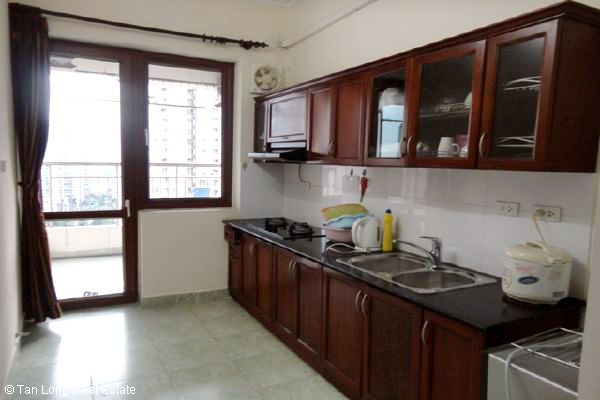 Renting beautiful apartment at 34T Trung Hoa Nhan Chinh urban. 5