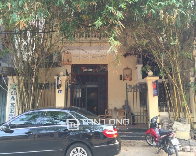 Renting house with 2 storey in Tran Quoc Toan, Hoan Kiem, Hanoi 1