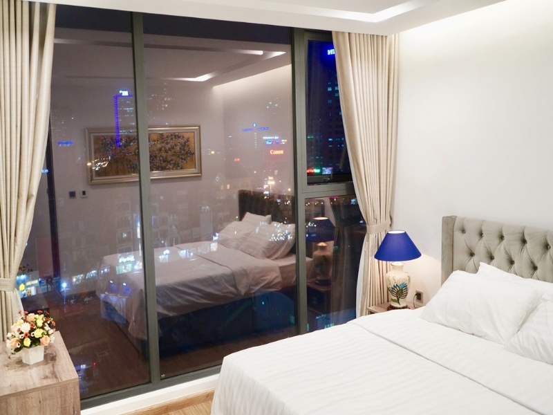 Royal 2-bedroom apartment for rent in M1 Vinhomes Metropolis Ba Dinh 27