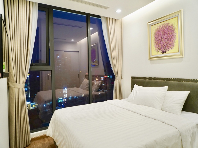 Royal 2-bedroom apartment for rent in M1 Vinhomes Metropolis Ba Dinh 29