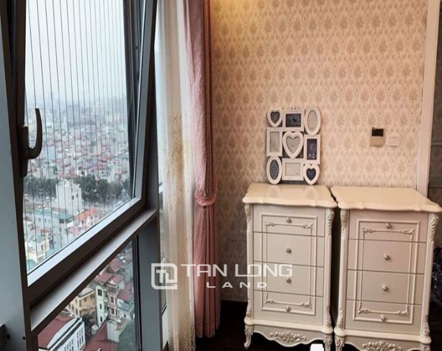 Royal stylish apartment for rent in Eurowindow Multicomplex, 27 Tran Duy Hung Str 10