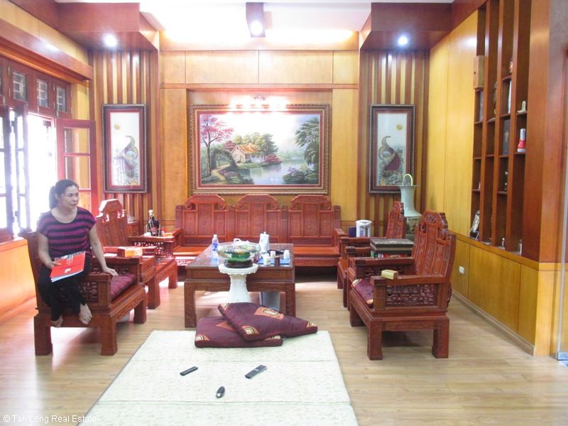 Selling 4 storey villa in Lac Long Quan, Tay Ho, Hanoi 7