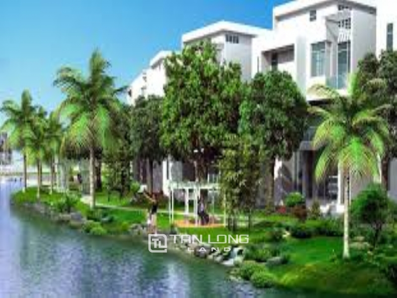 Semi-detached house to the Long Canh area with lake in front of the house 1