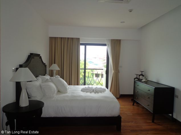 Serviced apartment for rent in Elegant Suites, Dang Thai Mai streets, Tay Ho 3