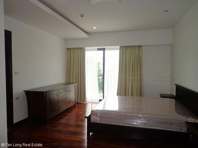 Serviced apartment lake view in Elegant Suites, Dang Thai Mai streets, Tay Ho 7