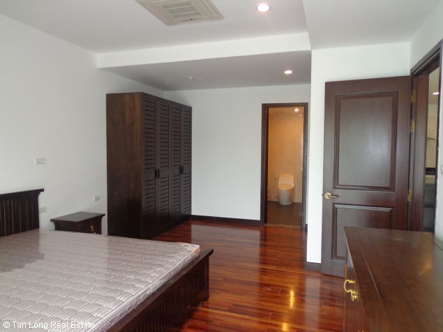 Serviced apartment lake view in Elegant Suites, Dang Thai Mai streets, Tay Ho 8