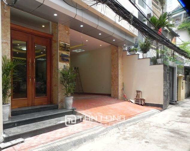 Serviced apartment with 1 bedroom for lease in Pham Ngoc Thach, Dong Da district 3