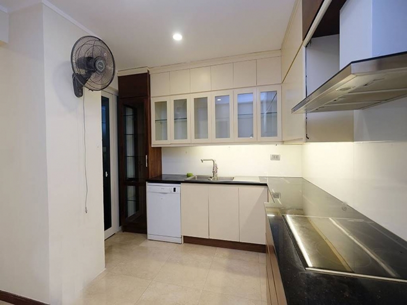 Spacious 267SQM / 4BDs apartment for rent in Ciputra 7