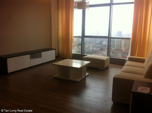 Spacious 3 bedroom flat for rent in Eurowindow Multi Complex, bright and airy 2