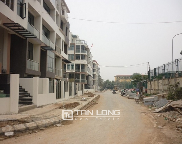Spacious office for rent in Ham Nghi Street, Tu Liem district, Hanoi. 4