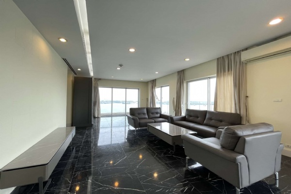 Spacious unfurnished apartment for rent in Golden Westlake Thuy Khue