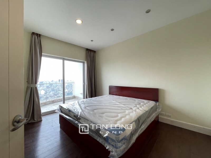 Spacious unfurnished apartment for rent in Golden Westlake Thuy Khue 17