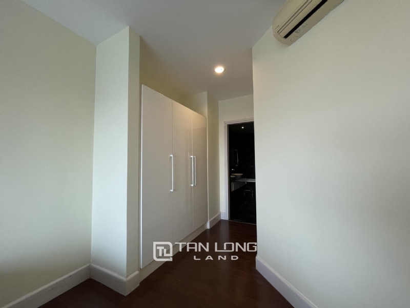 Spacious unfurnished apartment for rent in Golden Westlake Thuy Khue 18