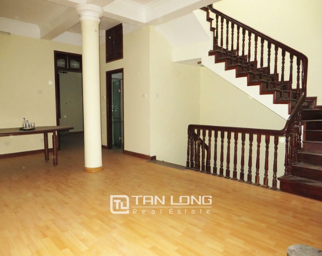 Spacious villa for rent in Thang Long International Village, Cau Giay dist, Hanoi 3