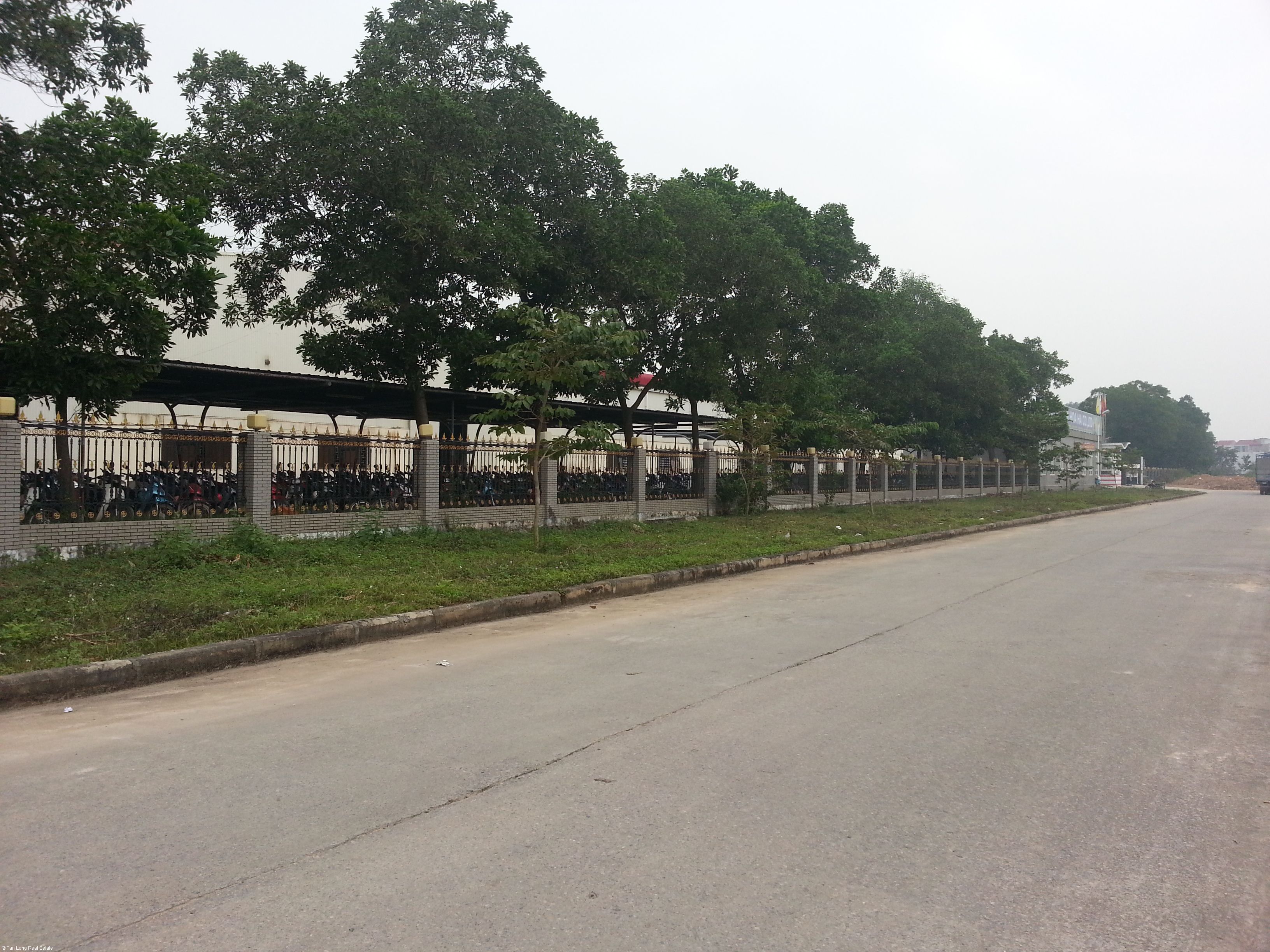 Spacious warehouse for rent in Dinh Tram industrial zone, Bac Giang province 3
