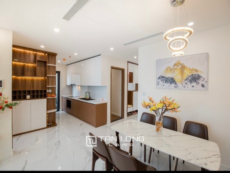 Splendid 3 bedroom apartment for rent in Sunshine City Ciputra Ha Noi 1