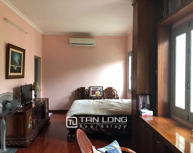Splendid 4-bedroom villa for rent in Vuon Dao area! 8