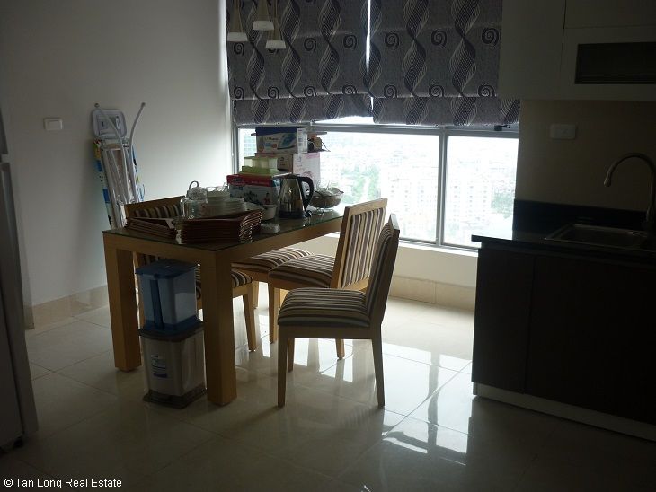 Stunning 2 bedroom apartment for rent in Star Tower, Cau Giay, Hanoi 4