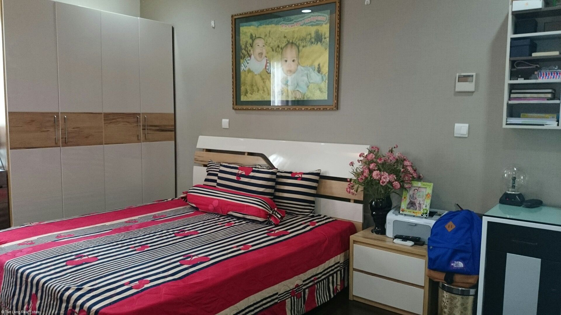 Stunning 3 bedrooms apartment for rent in Lancaster, Nui Truc street, Ba Dinh, Ha Noi 6