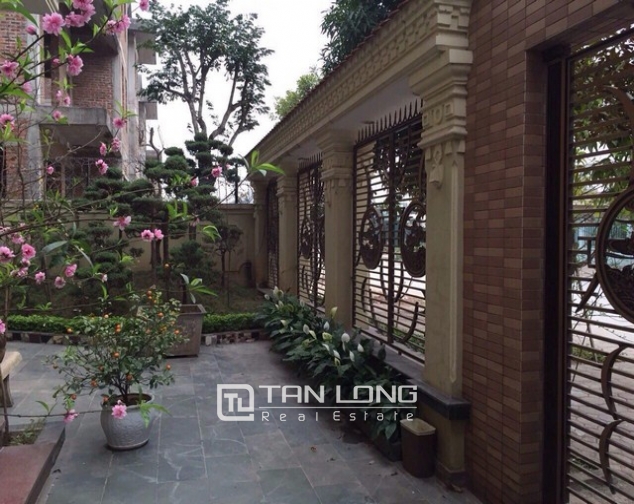 Stunning villa with 5 bedrooms for lease in Viet Hung urban, Long Bien district 3