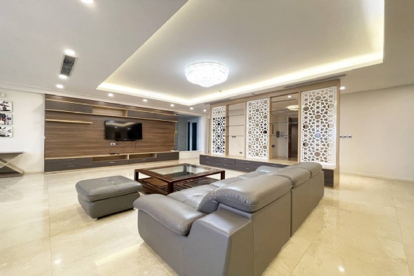 Sumptuous 267SQM apartment for rent in The Link Ciputra