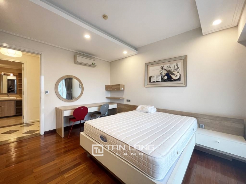 Sumptuous 267SQM apartment for rent in The Link Ciputra 10