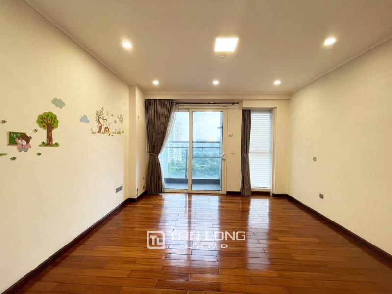 Sumptuous 267SQM apartment for rent in The Link Ciputra 16