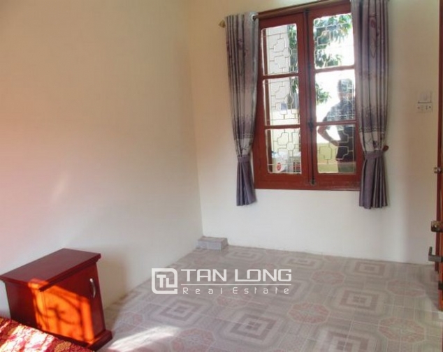 The house for rent on Tran Quoc Toan, Hoan Kiem 10