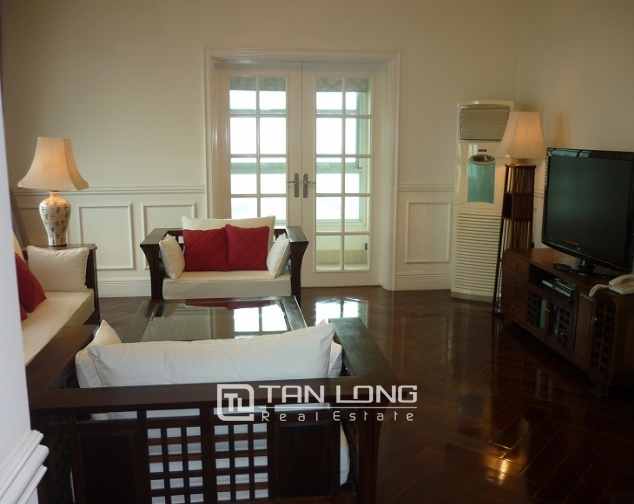 The Manor: 3 bedroom apartment for lease in W Tower 2