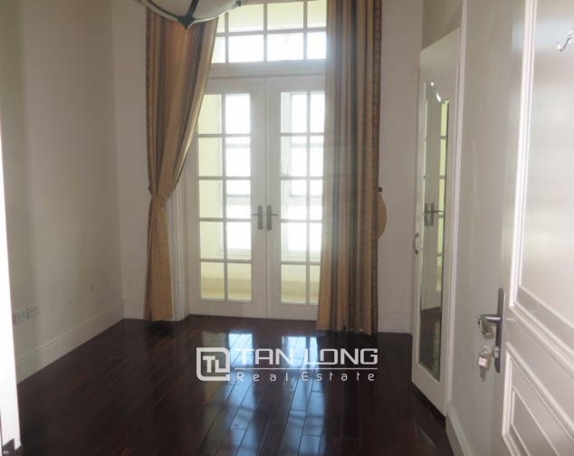 The  manor apartment with 3 bedrooms for lease in Nam Tu Liem district 2