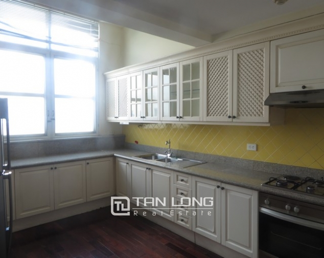 The  manor apartment with 3 bedrooms for lease in Nam Tu Liem district 5