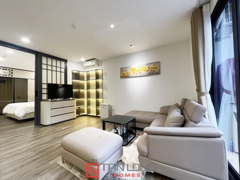 Trendy 01 bedroom apartment for lease in Ling Lang street, Ba Dinh district 3