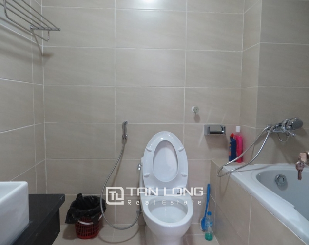 Trung Yen Plaza apartment with 2 bedrooms for rent, full furnishings 9