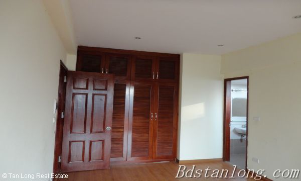 Unfurnished apartment rental at 25T2 Trung Hoa Nhan Chinh urban 4