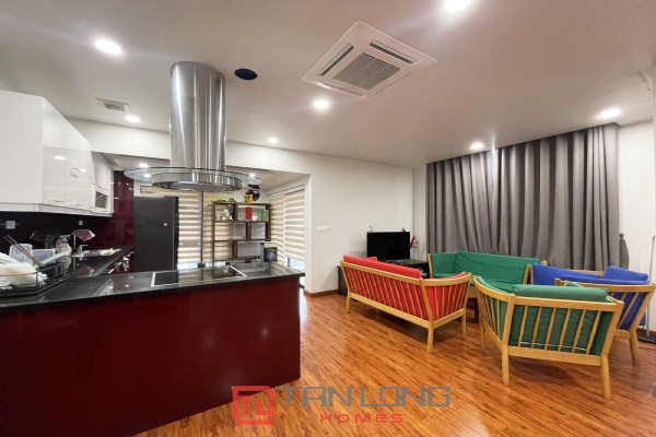 Unique and gorgeous 1 bedroom apartment in Xuan Dieu to rent.