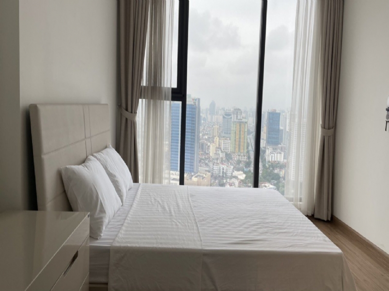 Valuable living apartment for rent in Vinhomes Metropolis Ba Dinh 6