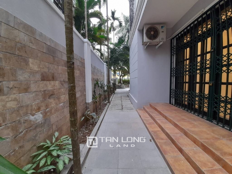 Very big villa for rent in D2 Ciputra - Close to UNIS Hanoi 4