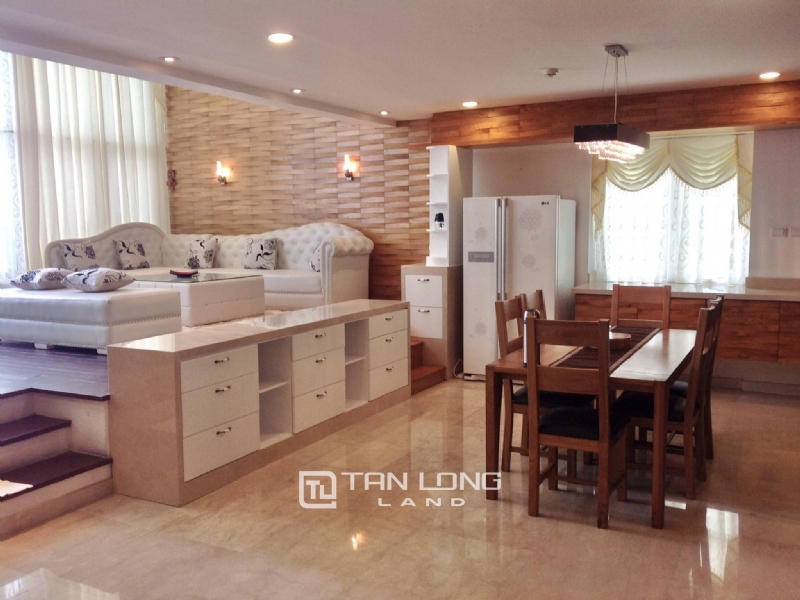 Very rare! Penthouse apartment for rent in Ciputra 3