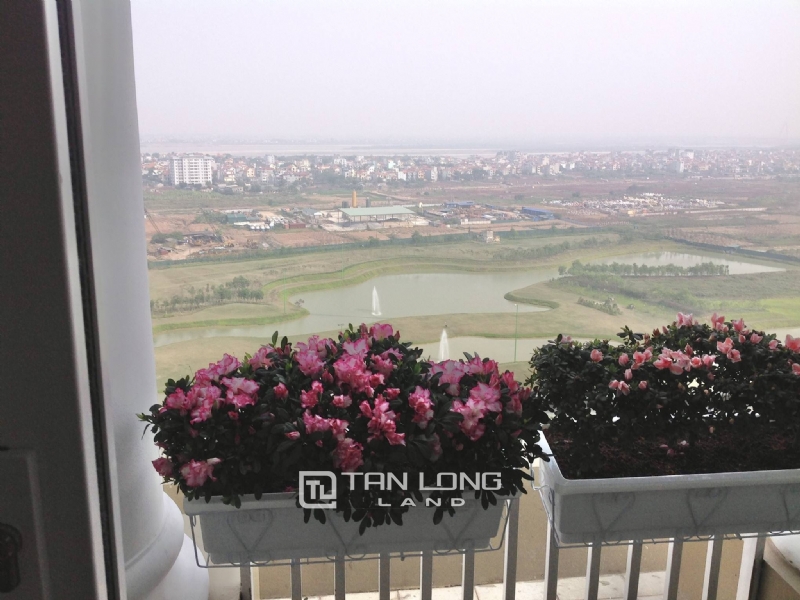 Very rare! Penthouse apartment for rent in Ciputra 17