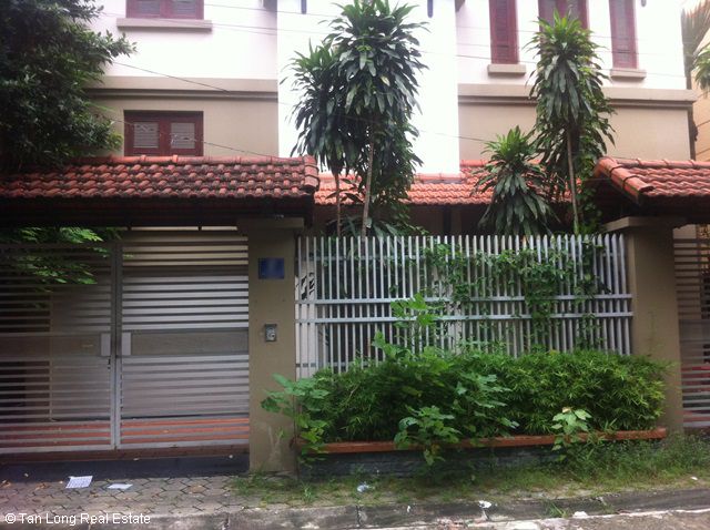 Villa for rent in Trung Hoa - Nhan Chinh, Cau Giay dist, Hanoi 2