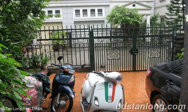 Villa for rent in TT4 My Dinh Song Da, Tu Liem, Ha Noi 2