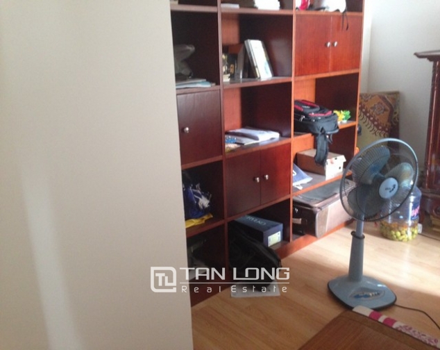 Well- appointed golden place apartment in B block in Me Tri district, Hanoi 9