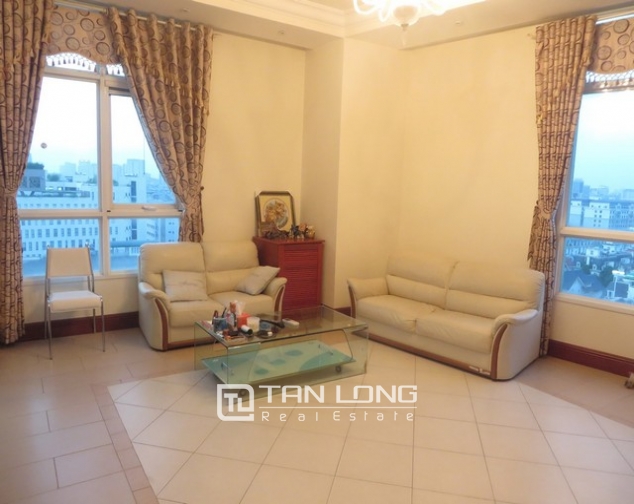 Well- appointed the garden apartment in Nam Tu Liem district for lease 1