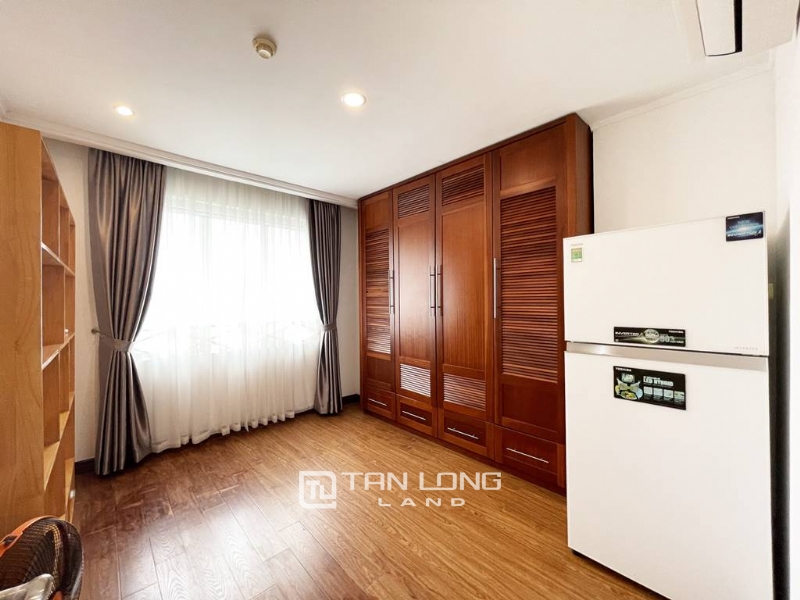 Well equipped 4 - bedroom apartment for rent in G3 Ciputra 16