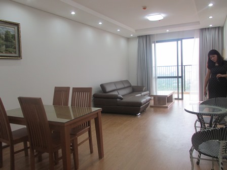 Well furnished 2 bedroom apartment for rent in Ha Do Parkview, Cau Giay dist, Hanoi
