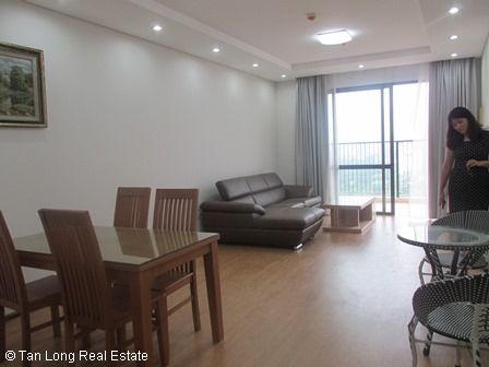 Well furnished 2 bedroom apartment for rent in Ha Do Parkview, Cau Giay dist, Hanoi 3