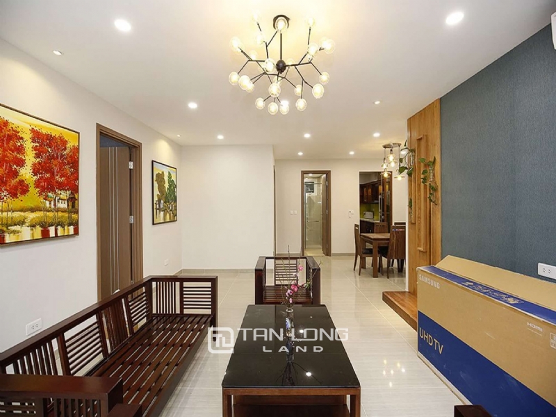 Well furnished apartment for rent ịn L4 Ciputra 4