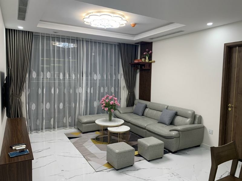 Well-furnished apartment for rent in Sunshine City Ciputra 2